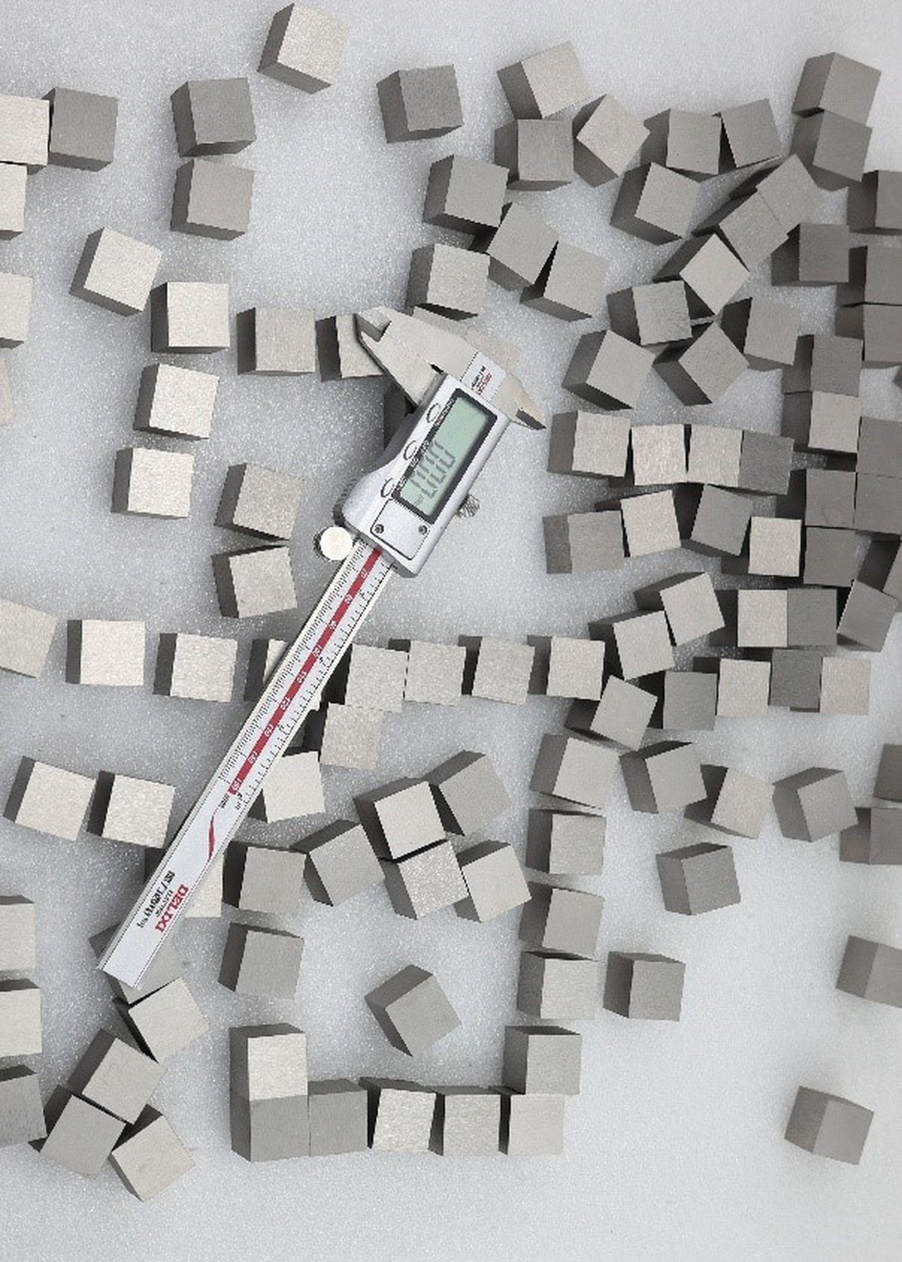 niobium cube niobium cube